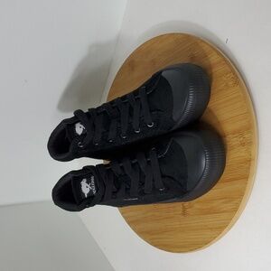 Rocket Dog Corduroy High Top Sneakers Black Size 9.5 NIB